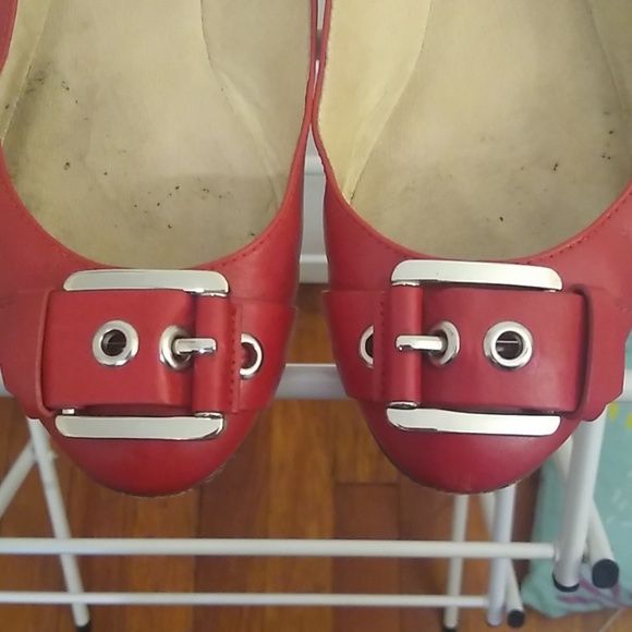 Red Leather Michael Kors Flats Size 9 - Picture 3 of 5